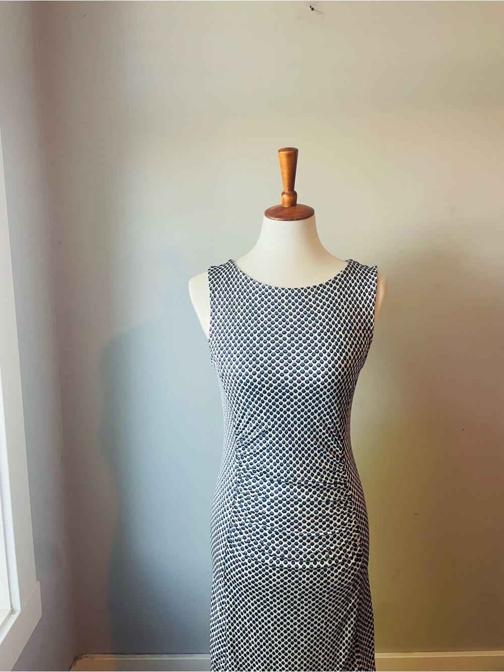 Tory Burch Blue & White Patterned Sheath Dress - Picture 2 of 8